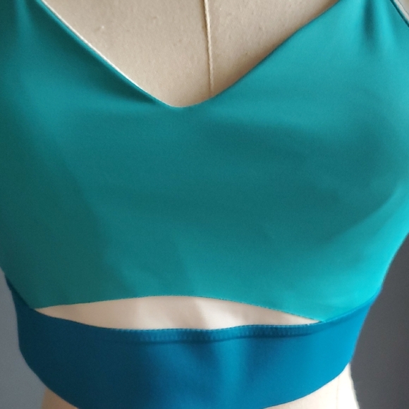 Brooks Drive Interlace Run Bra - Blue and White - Picture 8 of 8